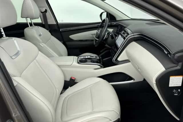 Hyundai Tucson (2022) thumbnail 35