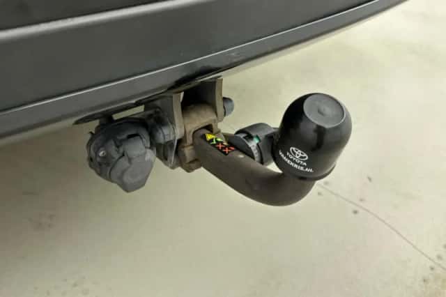 Toyota RAV4 (2017) thumbnail 14