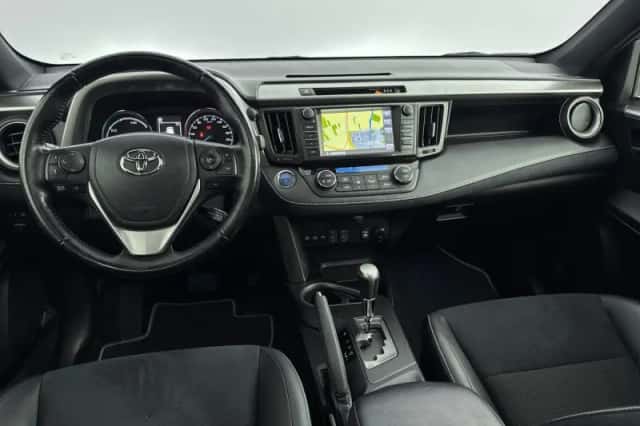 Toyota RAV4 (2017) thumbnail 22