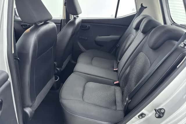 Hyundai i10 (2011) thumbnail 28