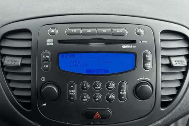 Hyundai i10 (2011) thumbnail 9