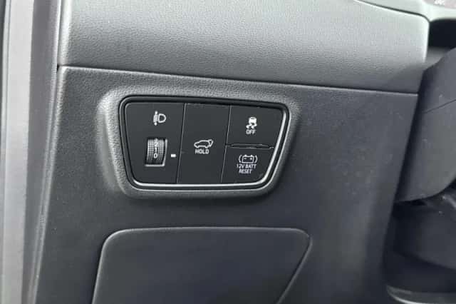 Hyundai Tucson (2023) thumbnail 18