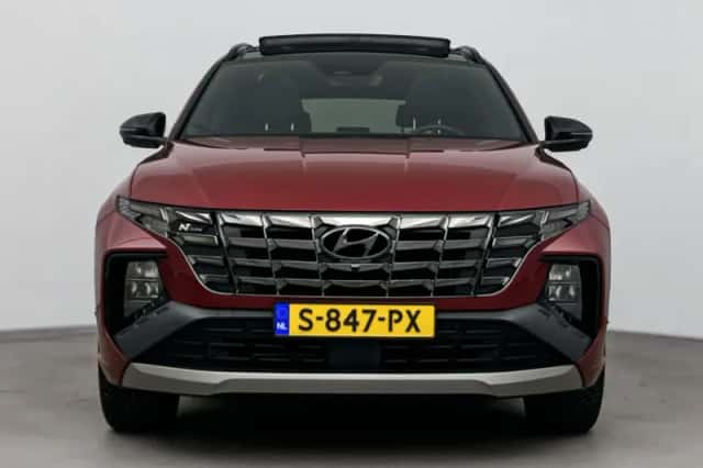 Hyundai Tucson (2023) thumbnail 5