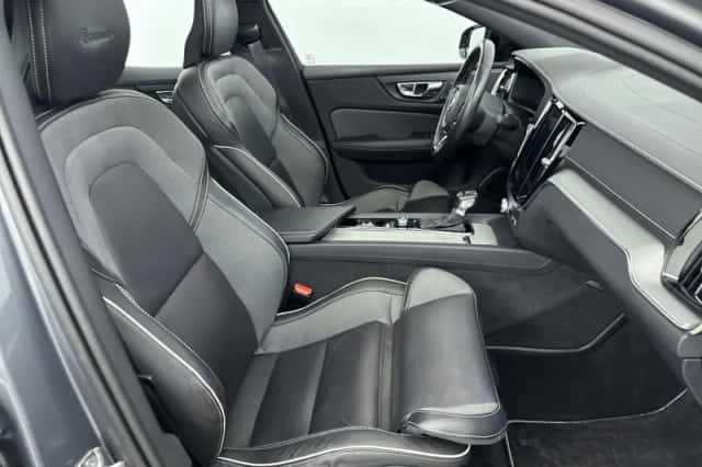 Volvo S60 (2019) thumbnail 19