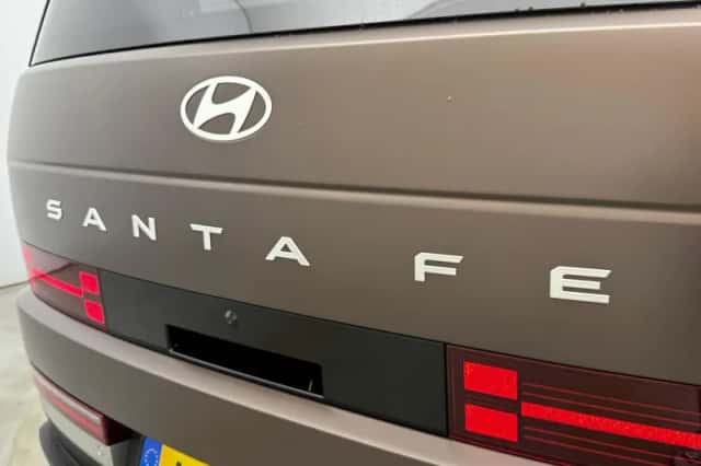 Hyundai Santa Fe (2026) thumbnail 18