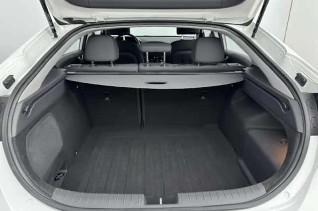 Hyundai Ioniq (2017) thumbnail 25