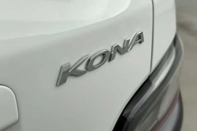 Hyundai Kona (2023) thumbnail 8