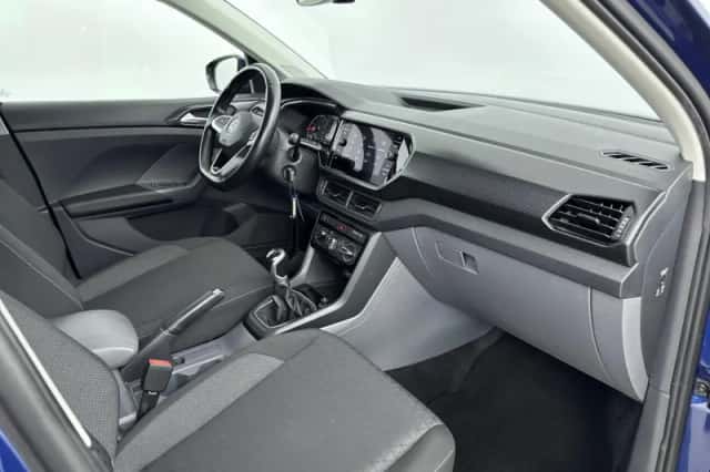 Volkswagen T-Cross (2020) thumbnail 11