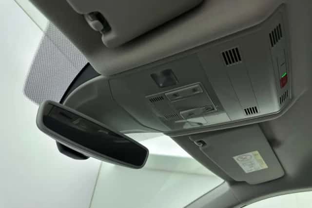 Volkswagen T-Cross (2020) thumbnail 24