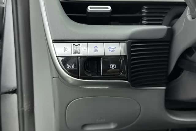 Hyundai Ioniq 5 (2022) thumbnail 19