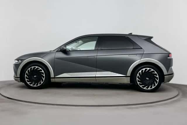Hyundai Ioniq 5 (2022) thumbnail 4