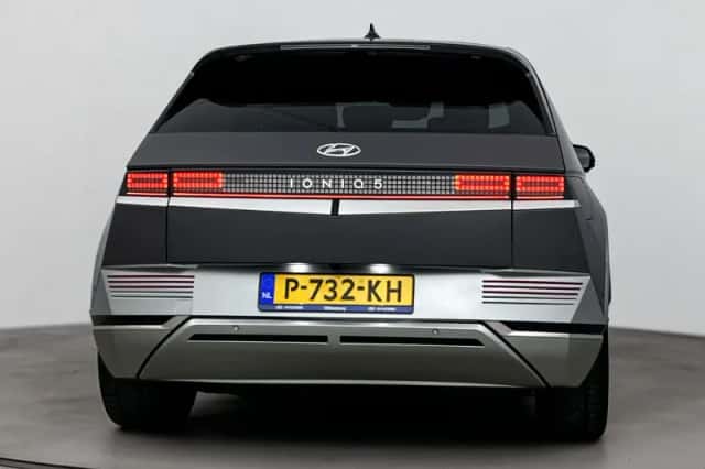 Hyundai Ioniq 5 (2022) thumbnail 7