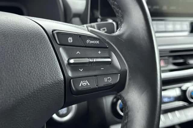 Hyundai Kona (2021) thumbnail 12
