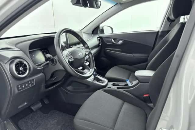 Hyundai Kona (2021) thumbnail 21