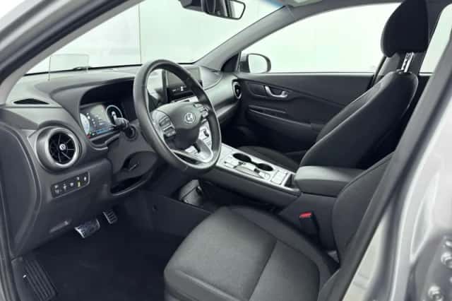 Hyundai Kona (2023) thumbnail 12