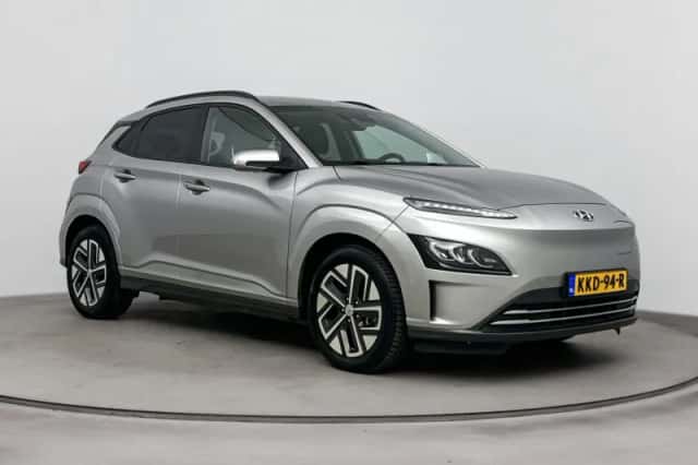 Hyundai Kona (2023) thumbnail 8