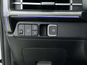 Hyundai Santa Fe (2025) thumbnail 23