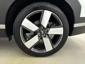 Hyundai Santa Fe (2025) thumbnail 30