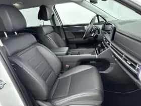 Hyundai Santa Fe (2025) thumbnail 31