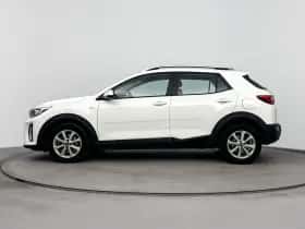 Kia Stonic (2022) thumbnail 2