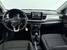 Kia Stonic (2022) thumbnail 9
