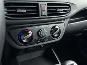 Hyundai i10 (2021) thumbnail 19