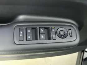 Hyundai Santa Fe (2025) thumbnail 13