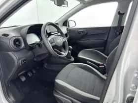 Hyundai i10 (2025) thumbnail 9
