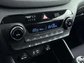 Hyundai Tucson (2018) thumbnail 17