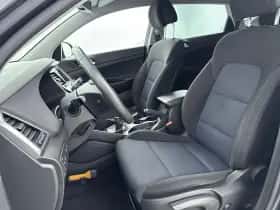 Hyundai Tucson (2018) thumbnail 22