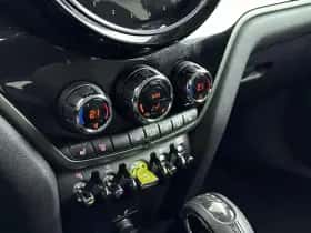 MINI Countryman (2021) thumbnail 17