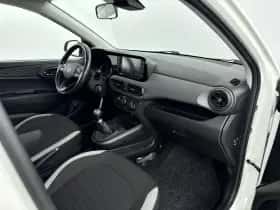 Hyundai i10 (2022) thumbnail 15