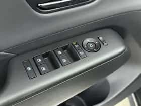 Hyundai Kona (2025) thumbnail 11
