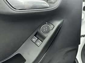 Ford Fiesta (2019) thumbnail 21
