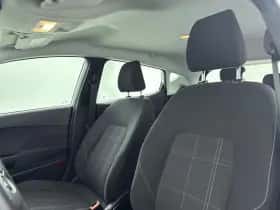 Ford Fiesta (2019) thumbnail 25