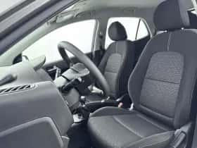 Kia Picanto (2023) thumbnail 25