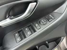 Hyundai i30 (2021) thumbnail 24