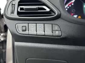 Hyundai i30 (2021) thumbnail 28
