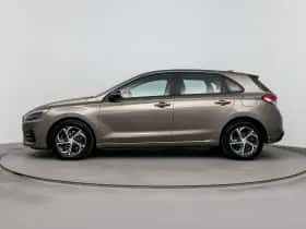 Hyundai i30 (2021) thumbnail 4