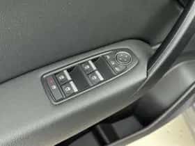 Renault Captur (2022) thumbnail 11