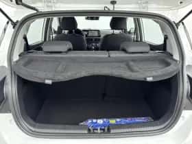 Hyundai i10 (2024) thumbnail 24
