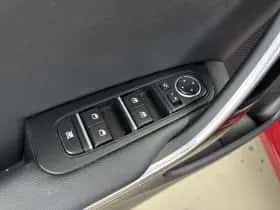 Kia Ceed Sportswagon (2023) thumbnail 17