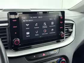Kia Ceed Sportswagon (2023) thumbnail 23