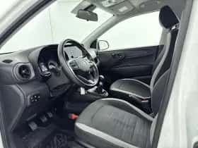 Hyundai i10 (2021) thumbnail 11