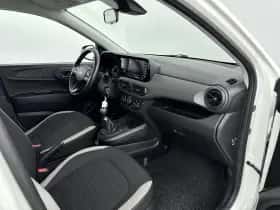 Hyundai i10 (2021) thumbnail 21