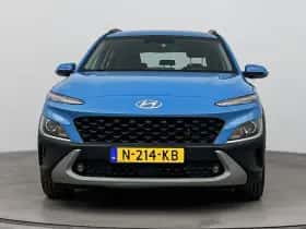 Hyundai Kona (2021) thumbnail 4