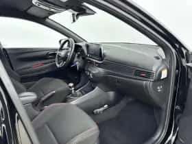 Hyundai i20 (2022) thumbnail 37