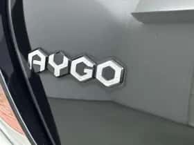 Toyota Aygo (2018) thumbnail 21