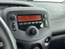 Toyota Aygo (2018) thumbnail 7