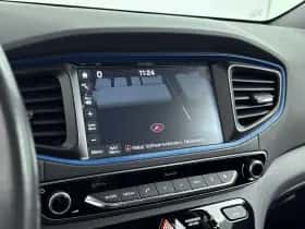 Hyundai Ioniq (2018) thumbnail 17